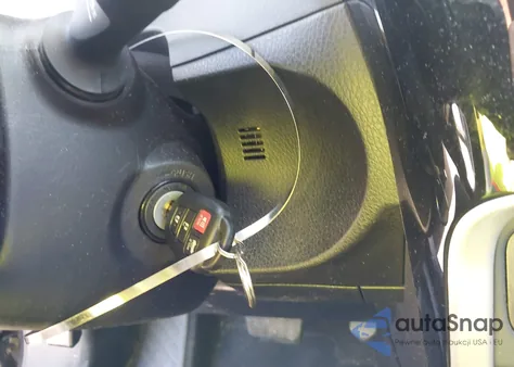 2018 Toyota Corolla Se from USA, damaged, VIN 2T1BURHE9JC106973